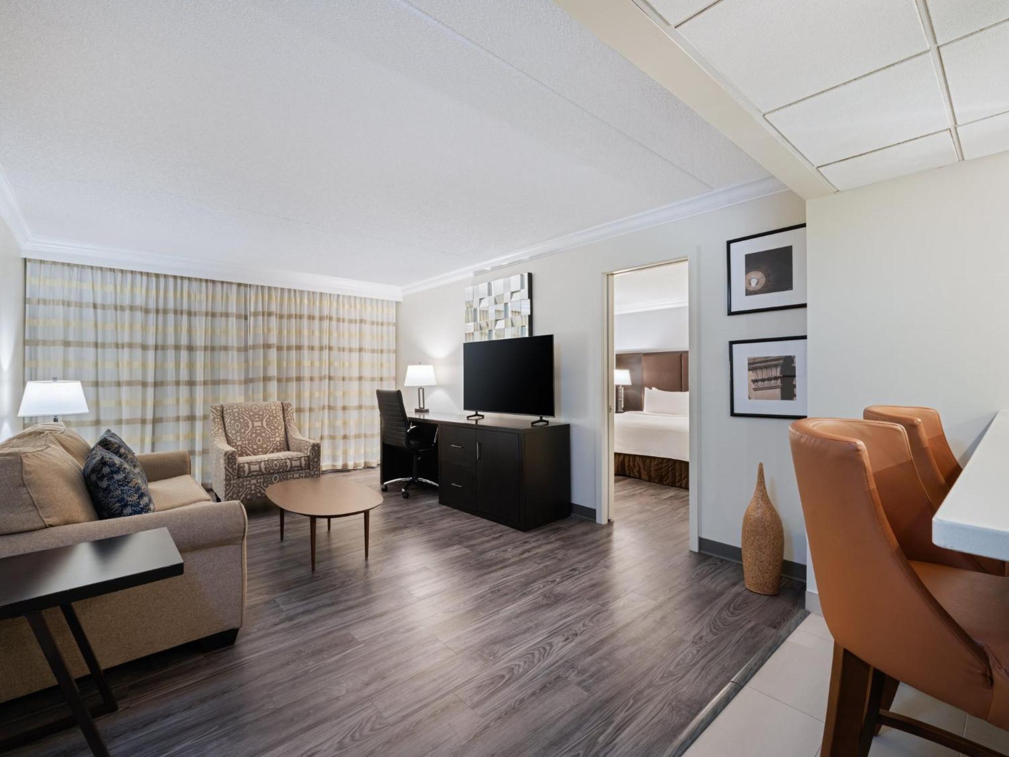 Hotel Crowne Plaza Suffern-Mahwah By Ihg Extérieur photo