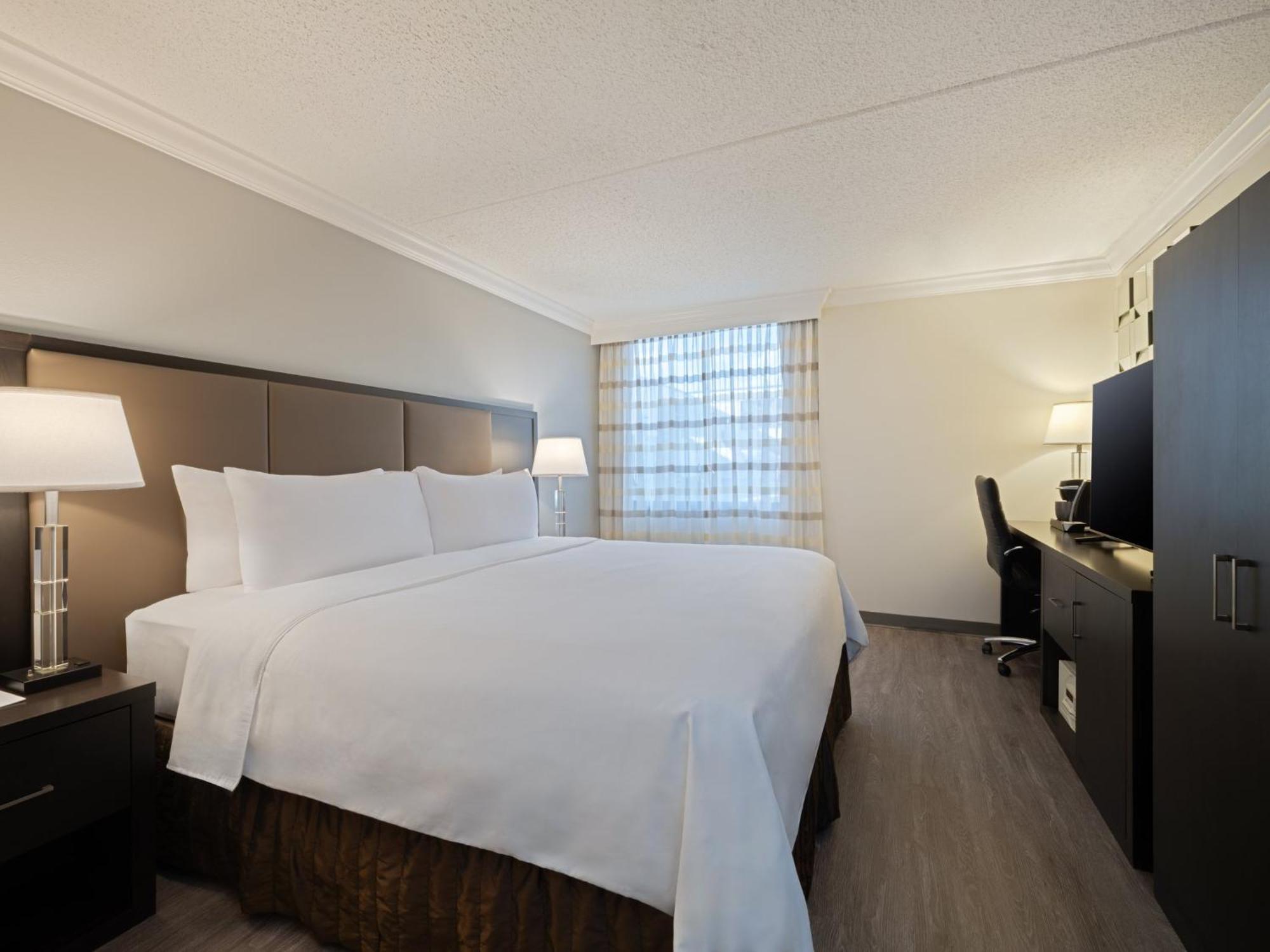 Hotel Crowne Plaza Suffern-Mahwah By Ihg Extérieur photo