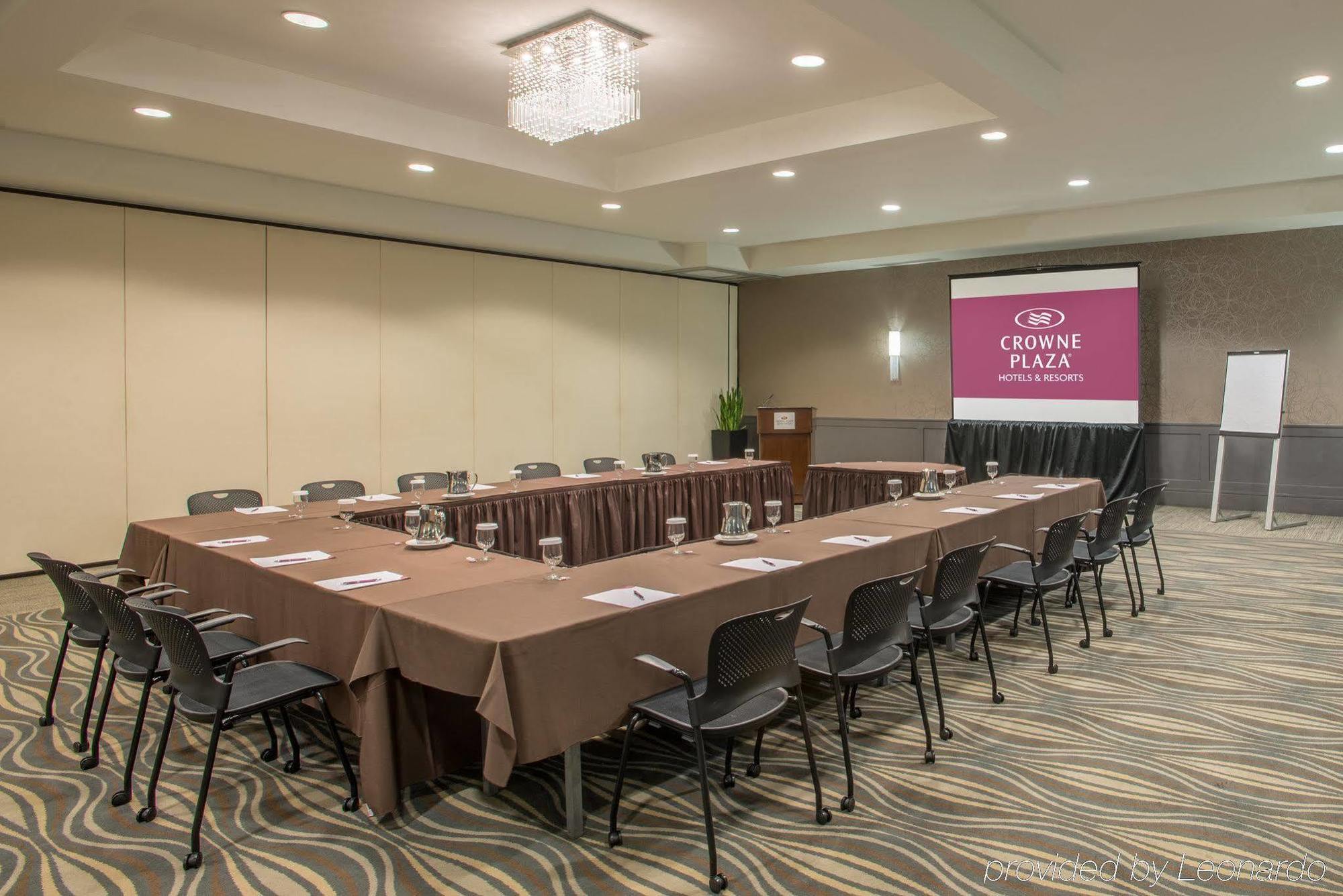 Hotel Crowne Plaza Suffern-Mahwah By Ihg Extérieur photo